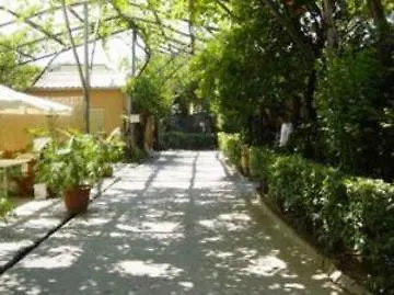 Fiori D'arancio Kamp alanı 3*